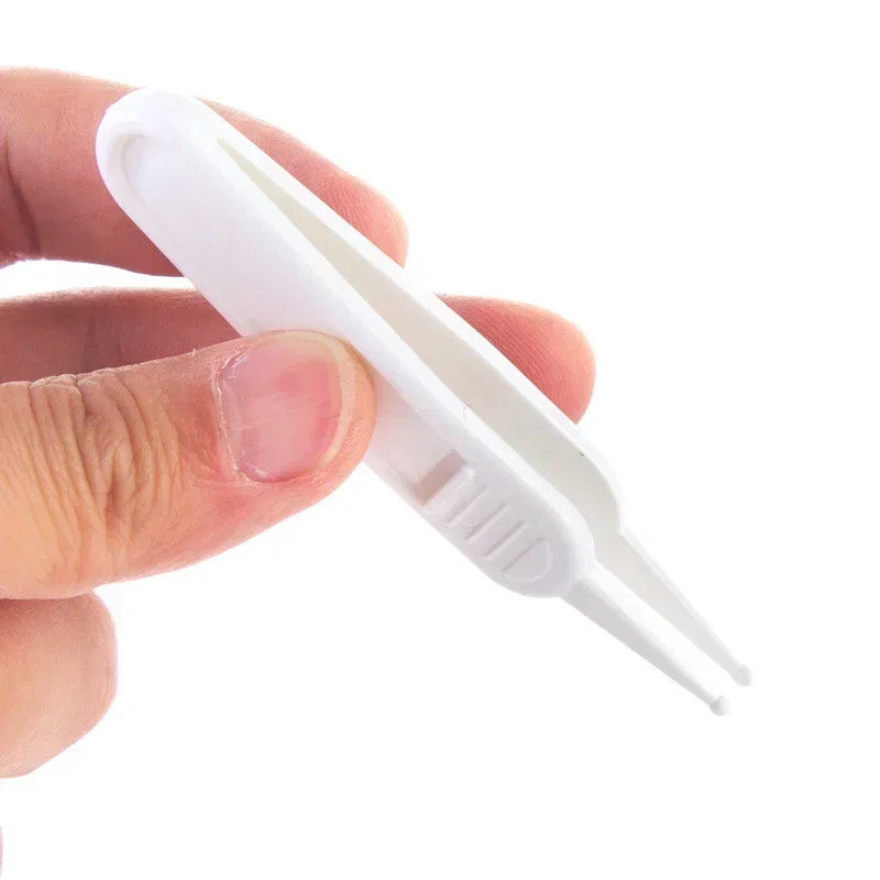 Baby Dig Booger Clip Infants Ear Nose Navel Clean Tools Kids Safety Tweezers Cleaning Forceps Toddler Nasal Cavity Care Supplies nose cleaning tweezers nasal tweezer cleaning tweezers