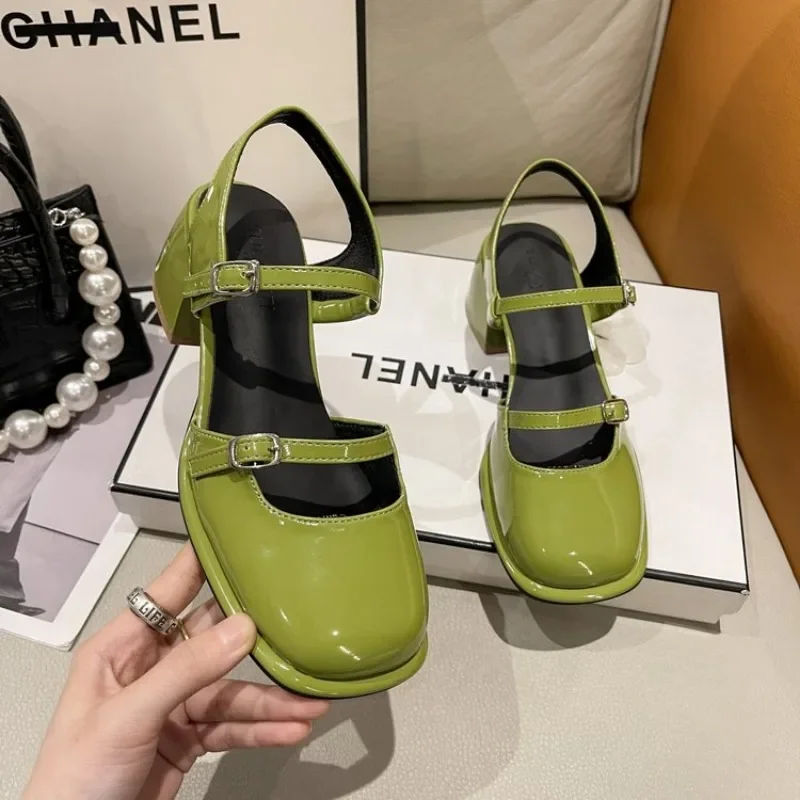 Womens Sandals Non-slip Round Toe Ladies Casual Summer Hollow Beach Elegant Korean Fashion Party Design