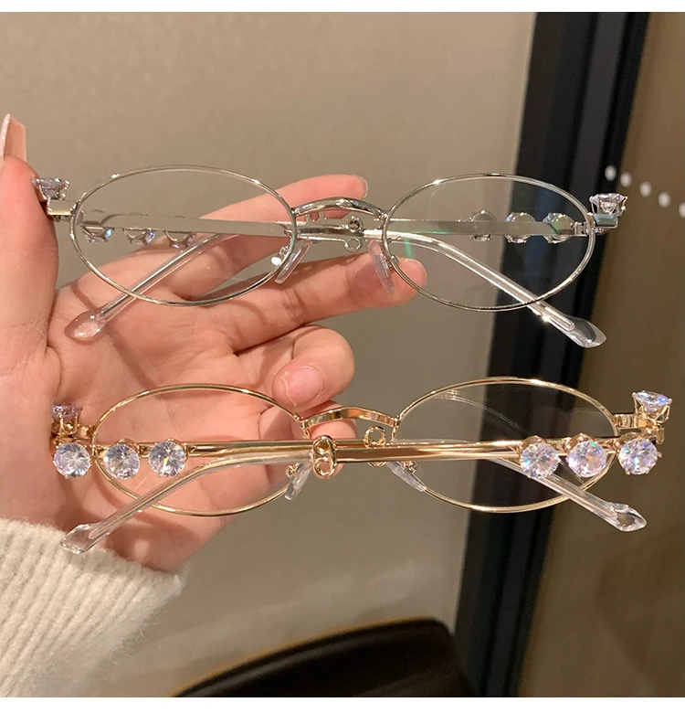 Gafas de sol con diamantes de imitación para hombre y mujer, lentes ovaladas de Metal, pequeñas, a la moda, Unisex, 2024
