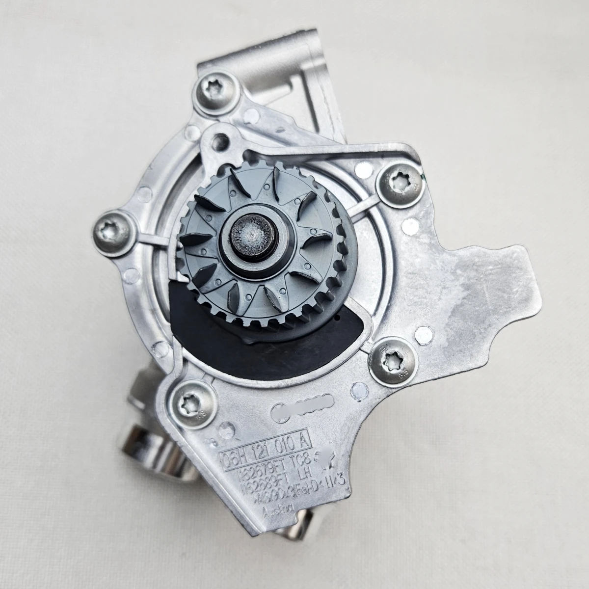06H121026DD Aluminium Coolant Water Pump for Audi A3 A4 B8 A5 Q5 VW Golf Jetta Tiguan Passat 1.8T 2.0 TFSI EA888 CCTA CBFA CCZA