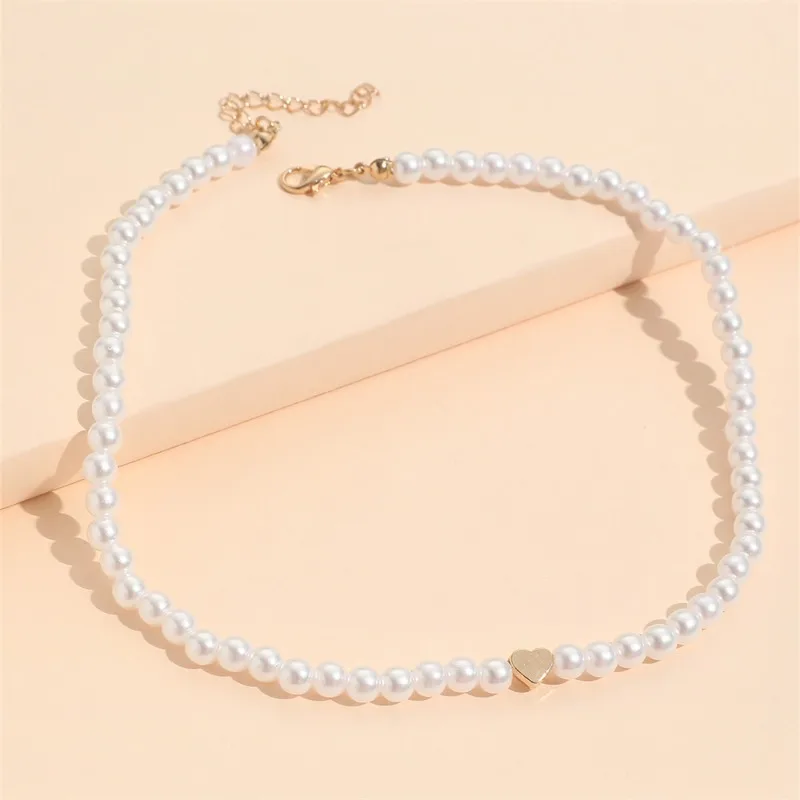 Modische Herzförmige Kunstperlen-Choker-Halskette Für Frauen Einfache Elegante Perlenkette Koreanischer Stil Party Hochzeit Schmuck Geschenke S40E166D924D0460591663Bc865E9724Fv