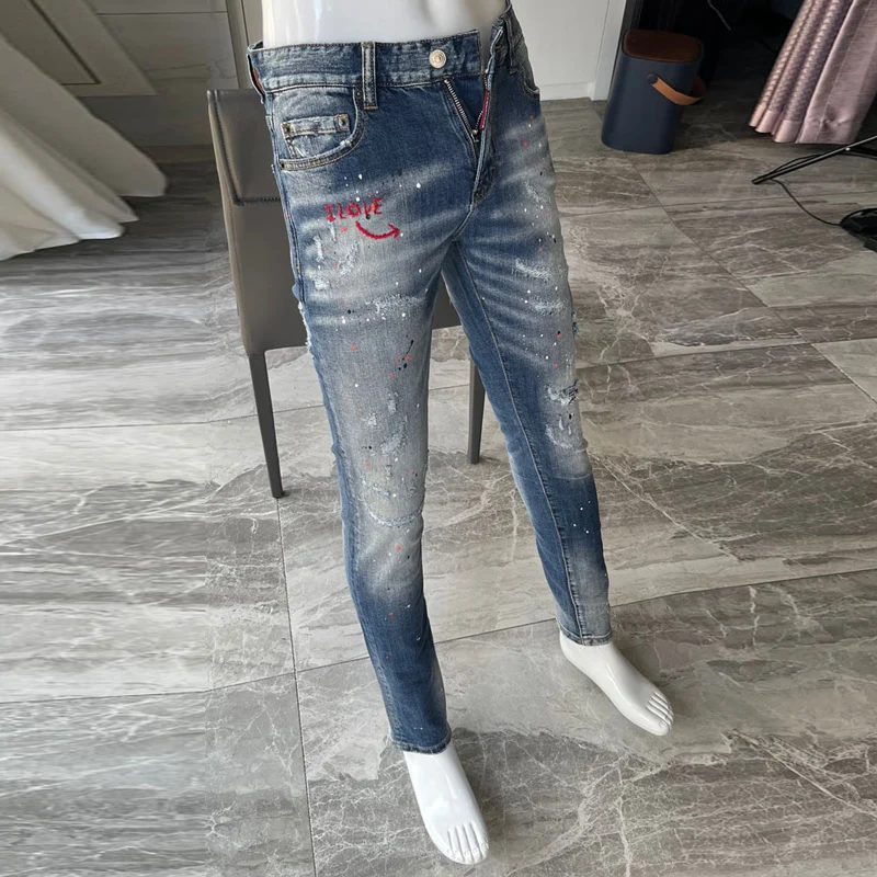 Рисунок 4 - Джинсы мужские в стиле ретро