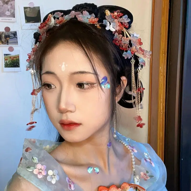 Рисунок 5 - Новые китайские зажимы Hanfu в старинном стиле