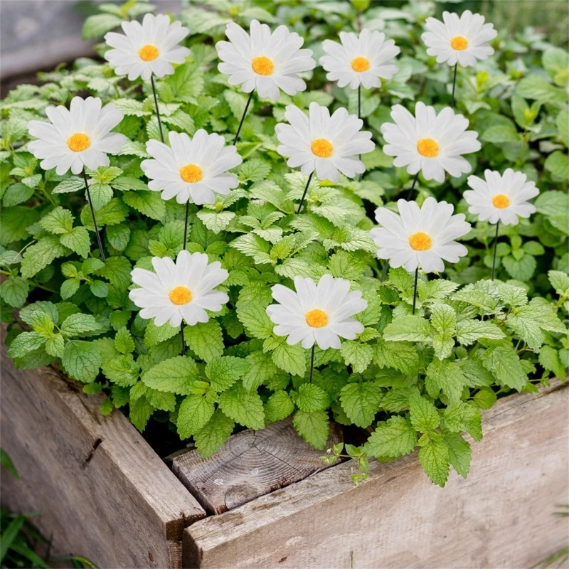 Daisy Flower Stakes 12 Inch Garden Stakes Decoration Yard Lawn Ornaments 20pcs garden art decor