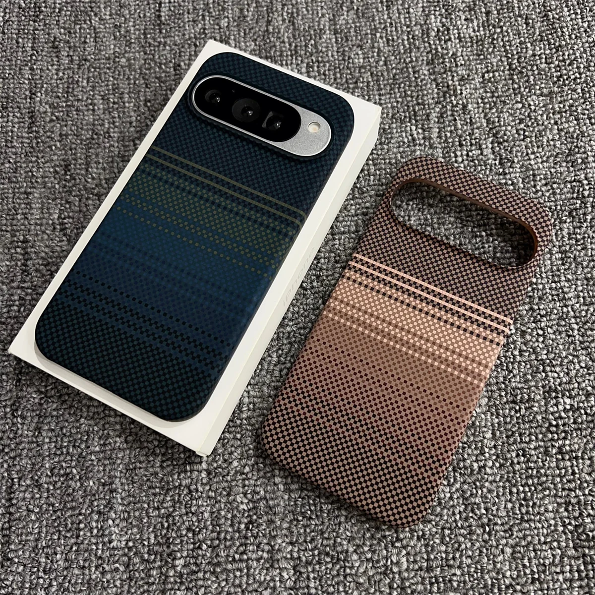 Slim Frameless Carbon Fiber Pattern Phone Case with Magsafe Compatibility and Shockproof Design
