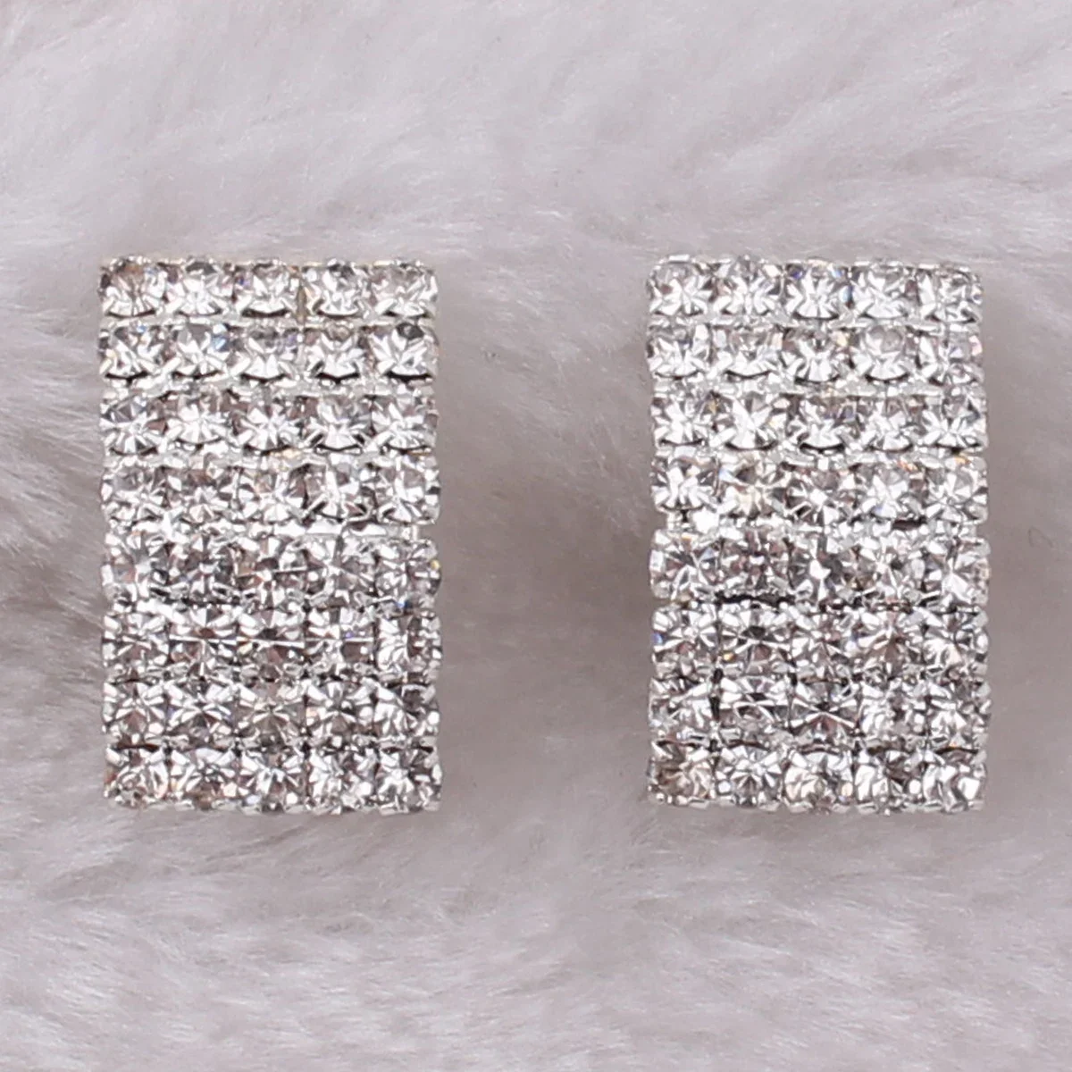 Ear Clip Earrings Clip Earrings Ear Clip High-grade Rhinestone Crystal Tear Drop Geometric Flower Clip on Earrings No Pierced for Women Wedding Luxury No Hole Earrings
