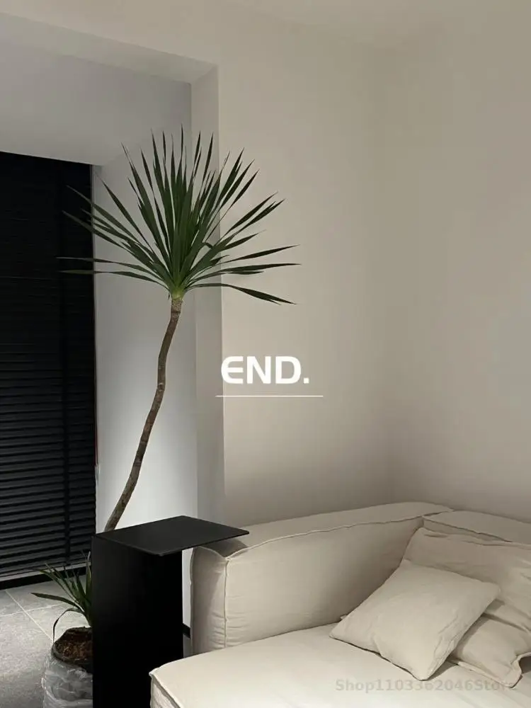 Italian Style Minimalist Sofa Side Table Simple Style C Type Bedside Table Light Luxury Modern Designer Movable Corner