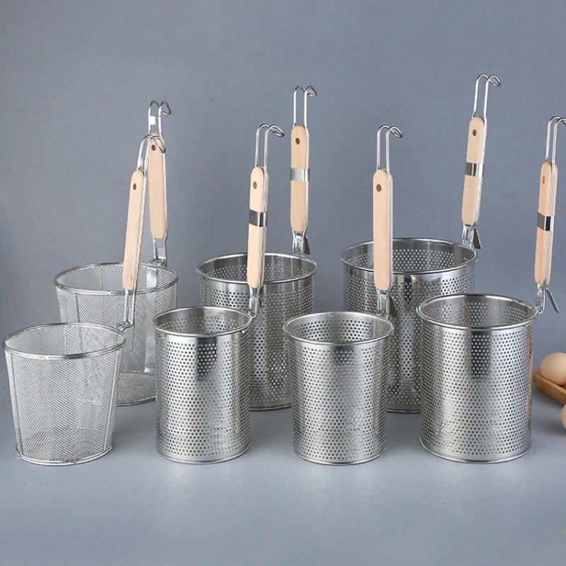 

Stainless Steel Funnel Wooden Handle Strainer Kitchen Gadgets Cooking Noodles Accessories Hot Vegetables Mesh Sieve Spoon
