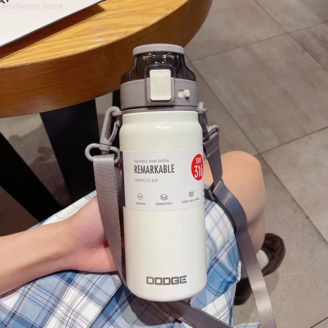 Takeya Bicchiere termico in acciaio inox con coperchio con cannuccia, di alta qualità, a prova di sudore, colore