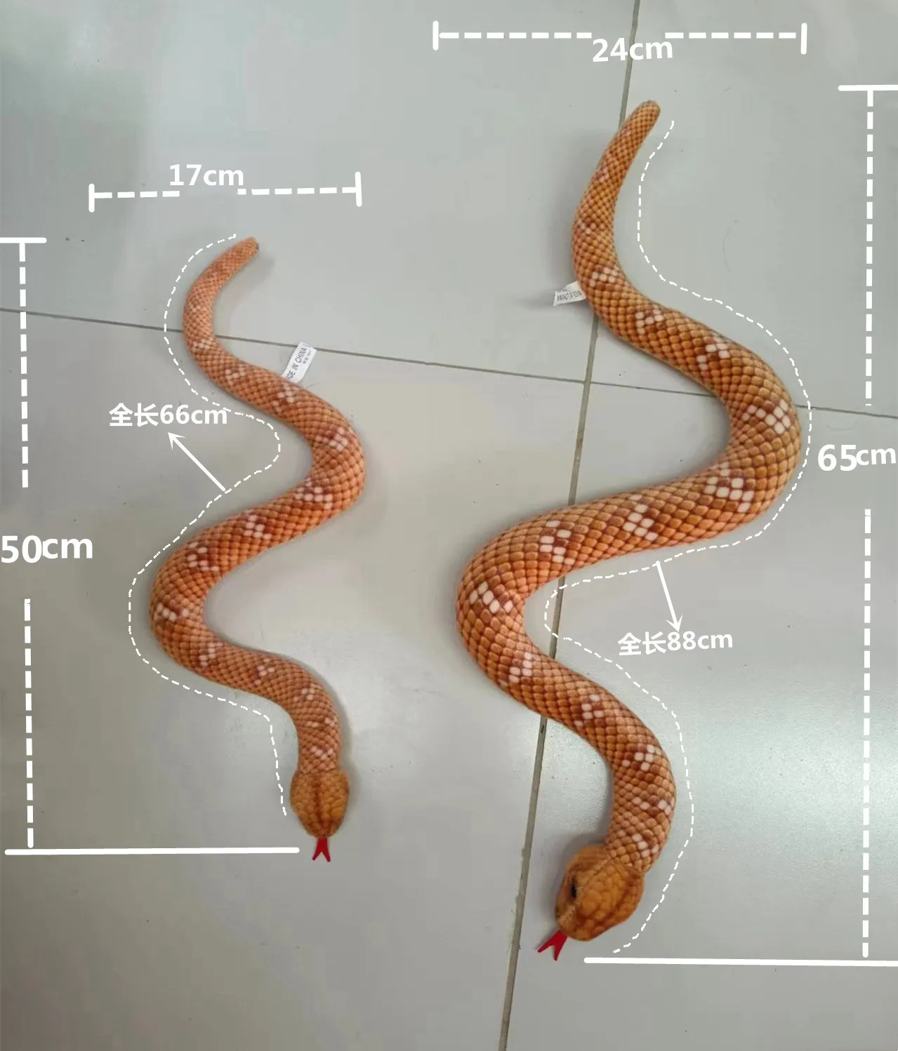 Simulación de colores, muñeco de peluche de serpiente de alta