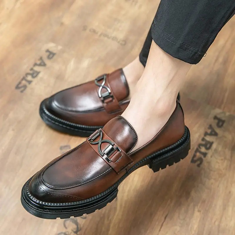 

Men's Shoes 2023 New British Brogue Black Casual Leather Shoes Men's Business Formal Wear Spring and Autumn Height Increasing Wo