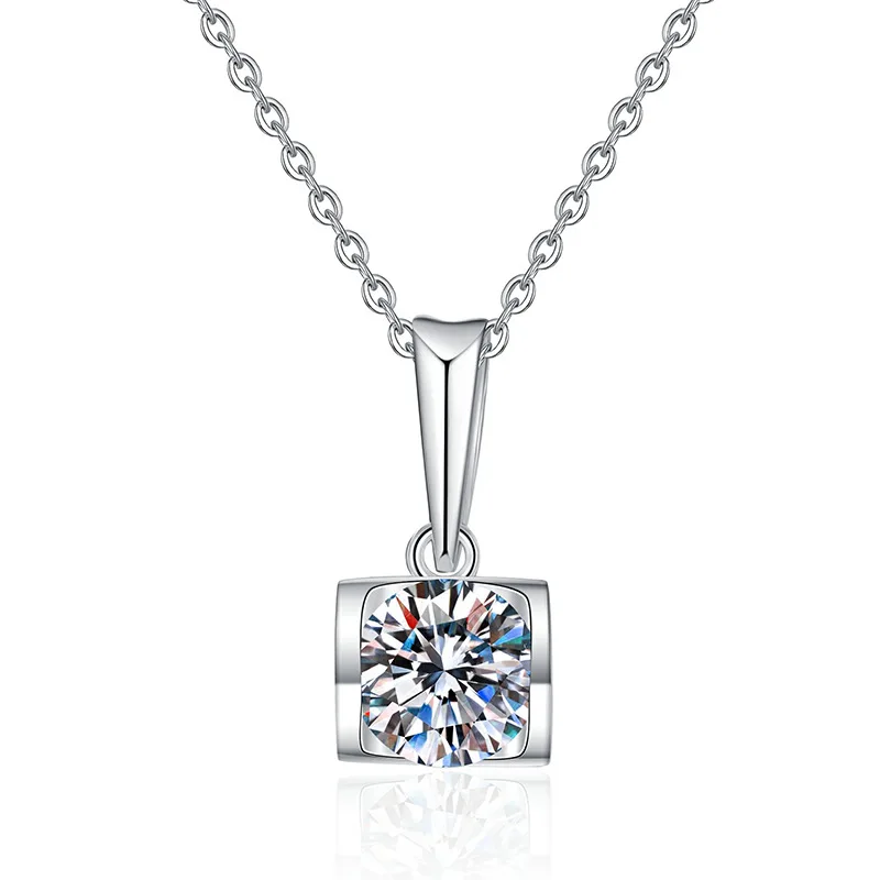 Boutique PT950 Moissanite Pendant Women's Necklace Angel Kiss 1 Carat Moissanite Diamond Necklace Valentine's Day