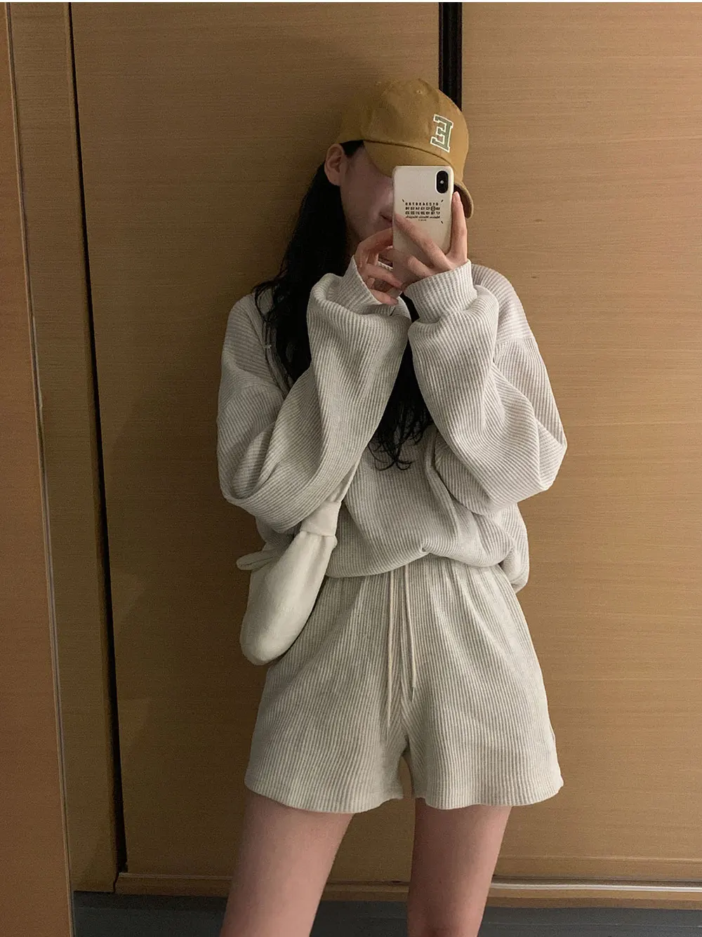 Fatos de Treino para Mulher Terno o Pescoço Moletom + Shorts Casual Solto Sólida Duas Peças Manga Comprida Senhora Sweatsuits Cor 7 Computers & Electronics
