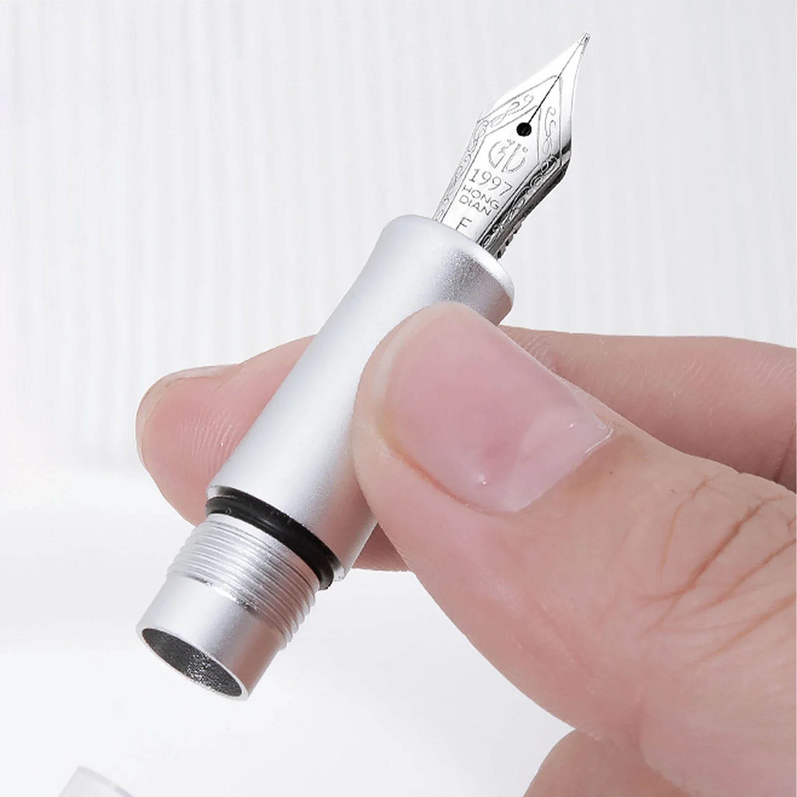 Hongdian M1 Mini Fountain Pen EF F Nib Submarine Shape Aluminium Short Pocket Travel Gift Pen school office writing supplies