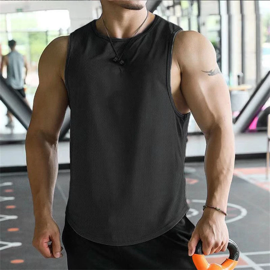 2023 new Men Tank Tops Sleeveless Shirt Polyester Mesh Material Quick Dry Breathable Men Workout Fitness Basketball Top Tee