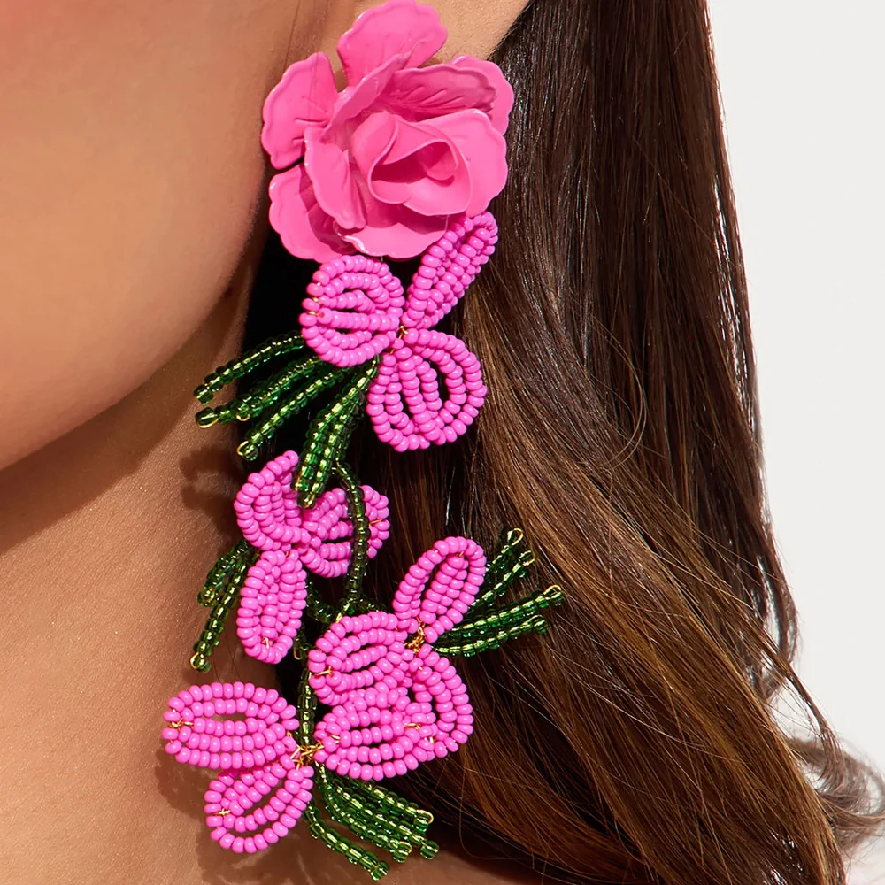 Böhmische Perlen-Ohrringe mit übertriebener Blume, baumelnde Trend-Dekoration, elegante bunte lange Quaste, hängende Ohrringe, Abschlussball für Frauen