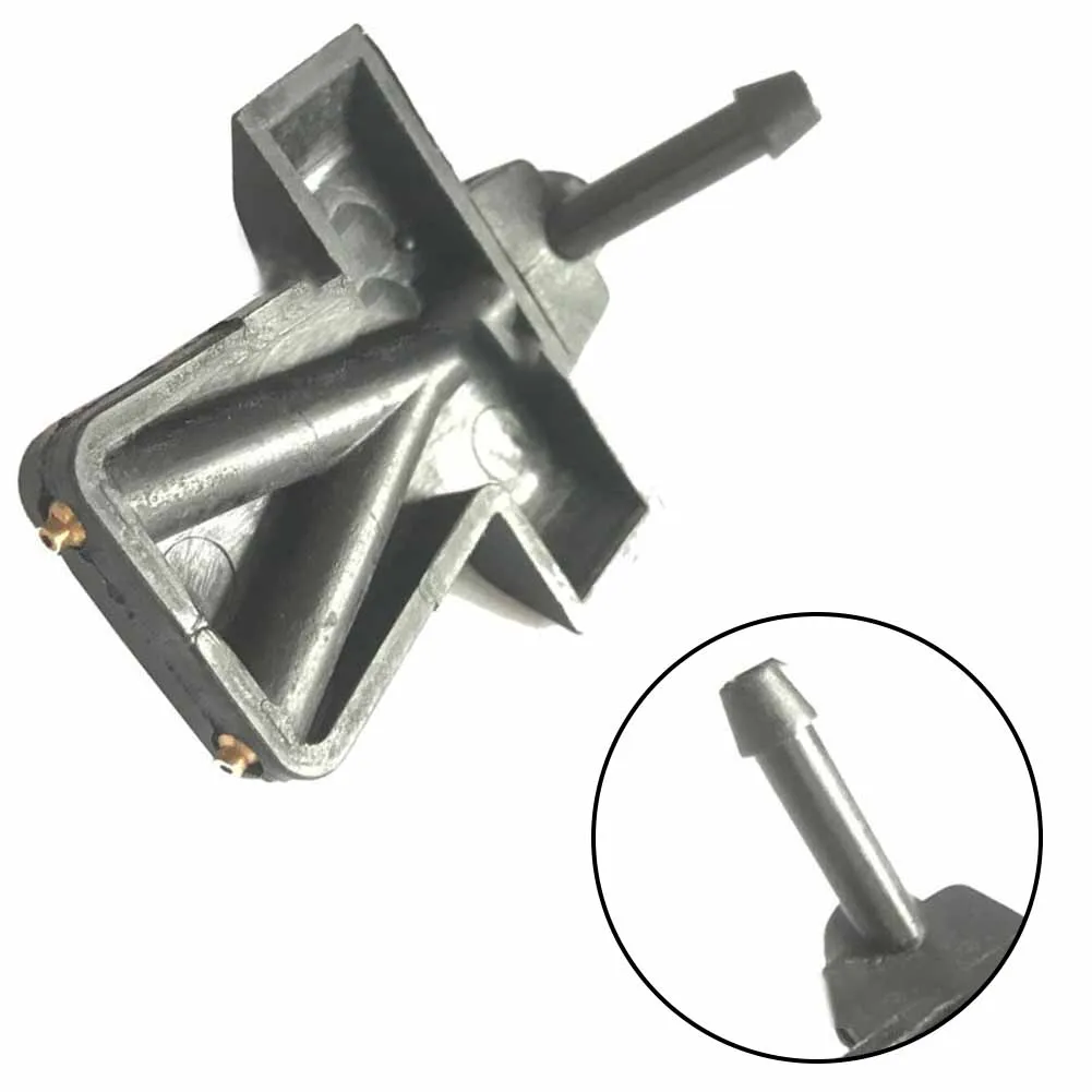 Front Wiper Washer Nozzle 1Pcs Windscreen Washer Plug-And-Play Windshield Wipers Nozzle For Nissan Micra K12 2003-2010