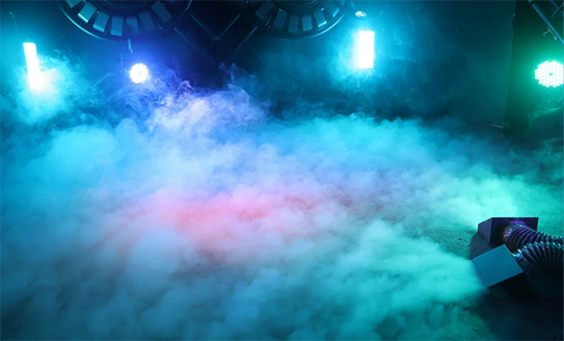 Professional Cloud High-Output 2000W 3000W 4000W Stage smoke Machine Low-Lying w
