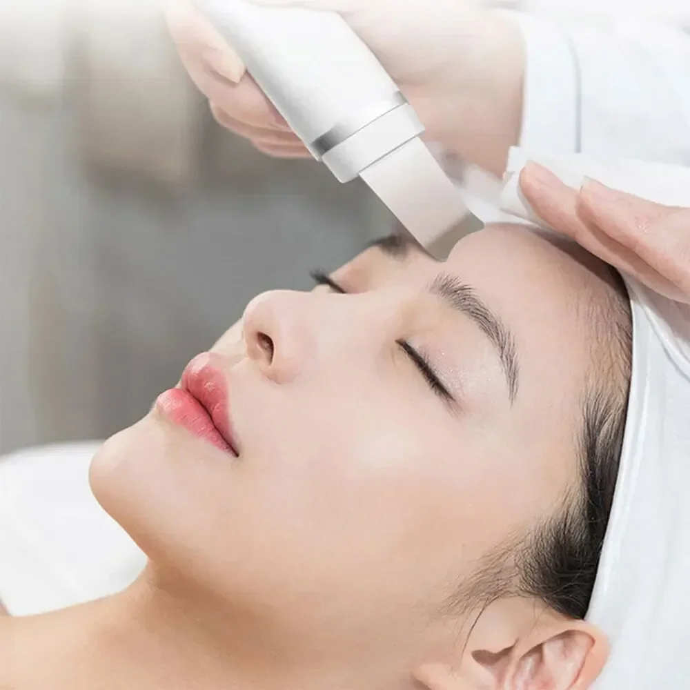 Vibrating Facial Peeling Machine Skin Scrubber Ion Exfoliation Blackhead Dead Skin Peeling Cleaner Facial Massager Care