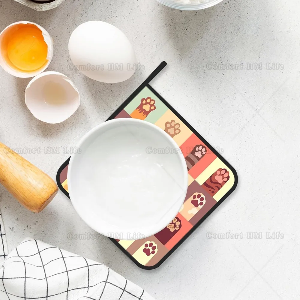 Cute Cat Paw Pot Holder Set of 2 Kitchen Heat Resistant Potholder for BBQ Cooking Baking Food Hot Pat for Women Men Kitchen Wear
