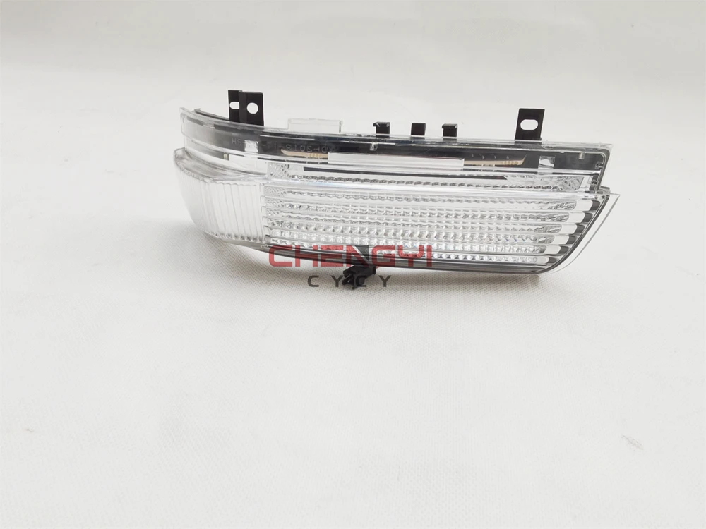 Rearview Mirror Side Rear View Mirror Light Turn Signal Lamp For Mitsubishi Pajero Montero Shogun V73W V87W V93W V97W 8351A029