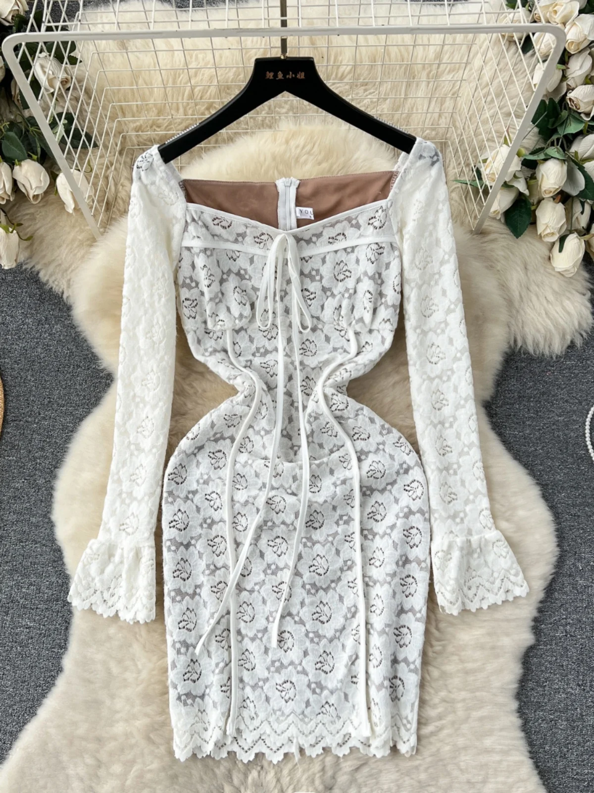 

Foamlina 2024 Spring Korean Fashion White Lace Dress for Women Elegant Square Neck Flare Sleeve Floral Party Mini Bodycon Dress