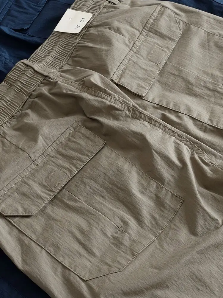 Men's Outdoor Work Trousers Loose Fit Cargo Pants with Multiple kets Durable Mountain Climbing Pants Autumn Labor Protecti...