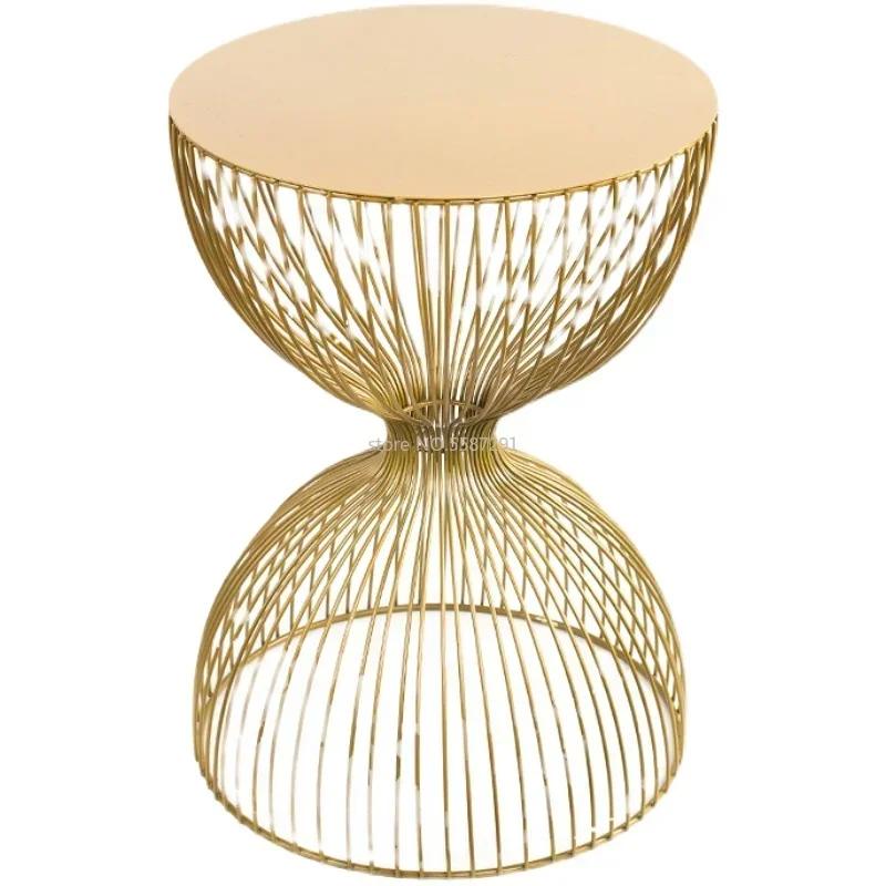 Minimalist Wrought Iron Side Table Bedside Simple Modern Coffee Table Nordic Sofa Cabinet Small Round Outdoor Furniture HY50CT