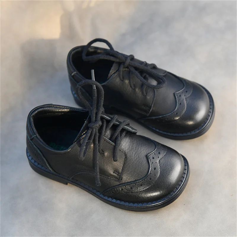 أحذية أطفال من الجلد الطبيعي 2025 أحذية أطفال للرب...