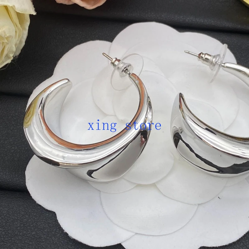 2024 Fashion New Retro Style Round Exaggerated Women's Earrings
