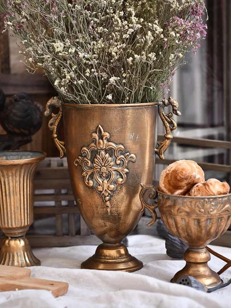 古い鉄の花の花瓶,金色と銀の装飾品,中国の植木鉢,サロンケース,家庭