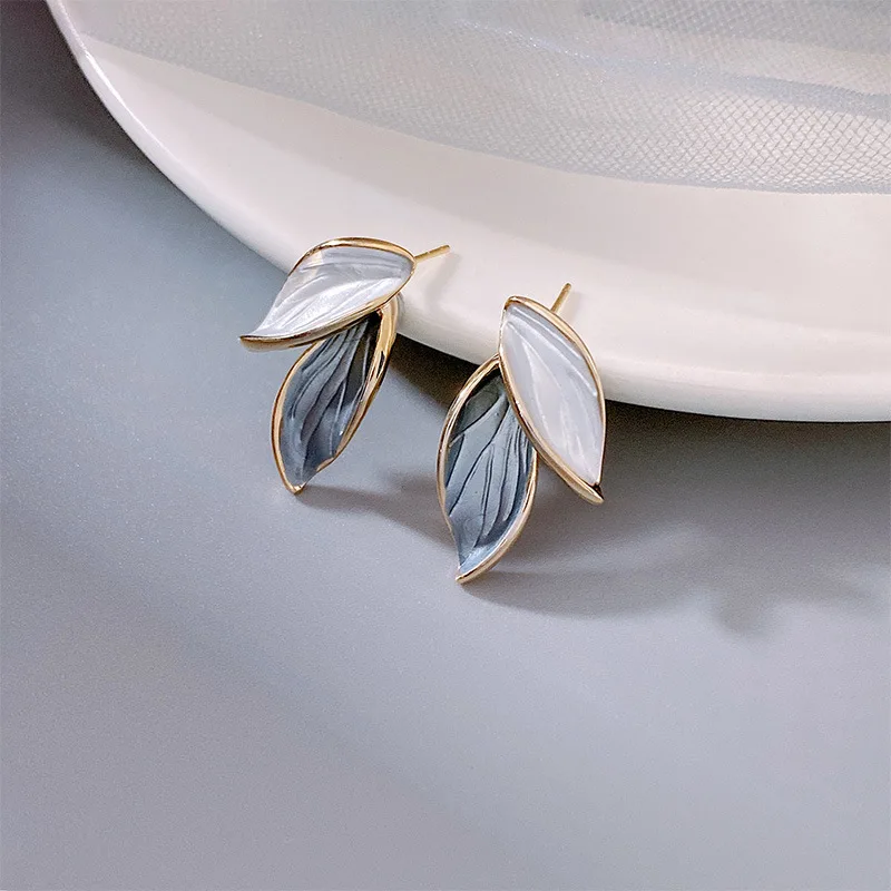 Stud Earrings Korean Metal Leaf Stud Earrings For Women Fashion Jewelry