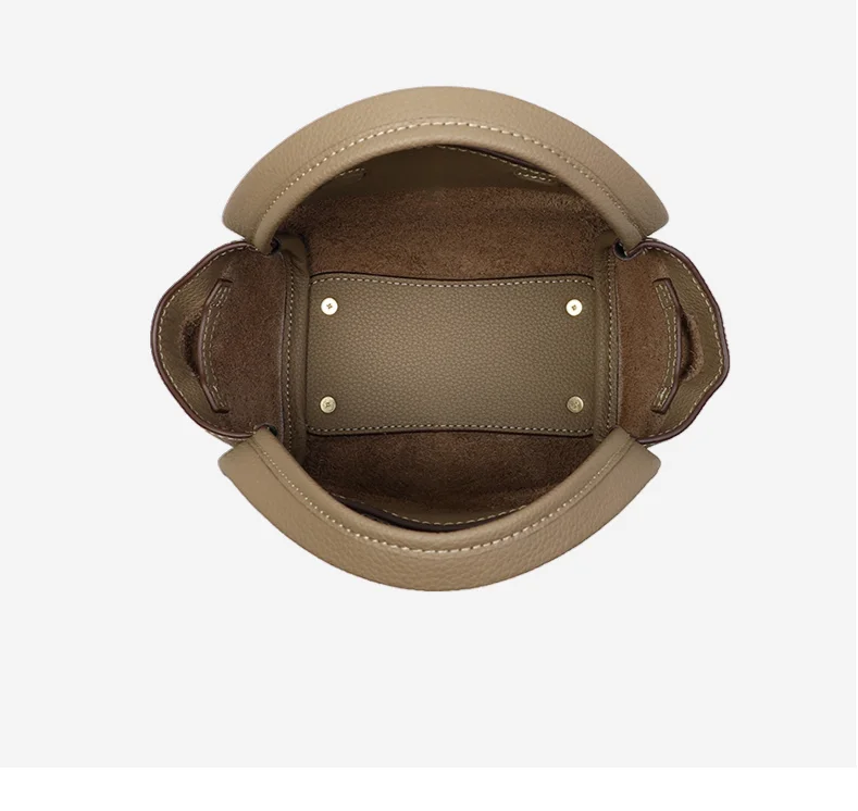 2024 Nouveau sac à bandoulière en cuir véritable pour femme, panier à légumes, seau à eau, sac léger de luxe, petit sac à main_voghion.com