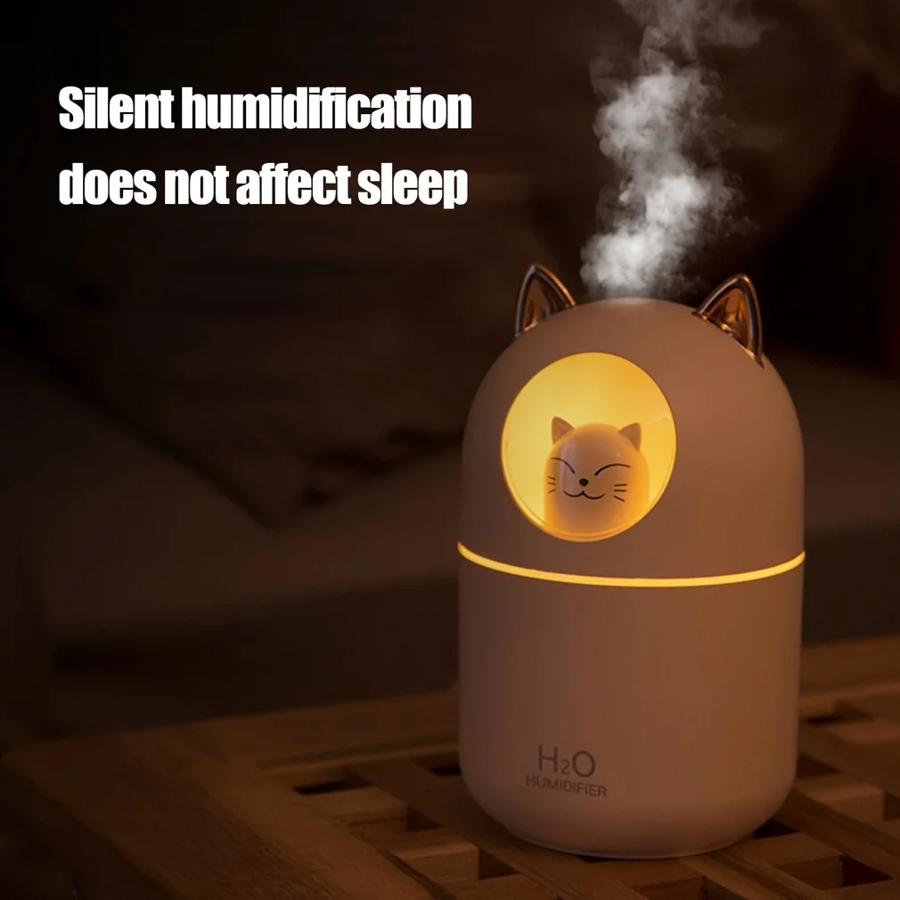 Mini USB Cat Humidifier in bedroom