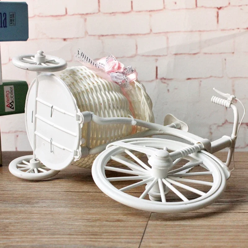 White Bicycle Decorative Flower Basket Wedding Decoration Plastic Tricycle Design Flower Pot Storage Basket Party Decoration Pot