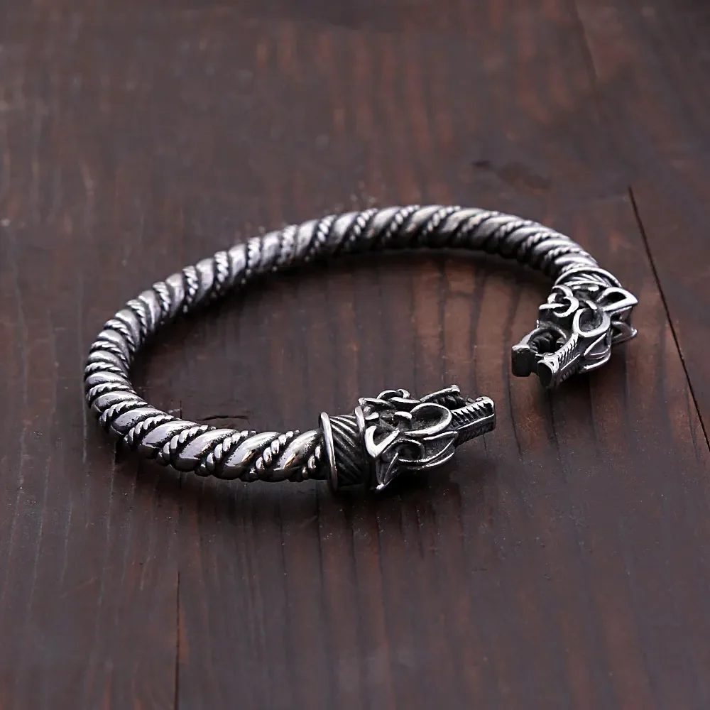 Vintage Nordic Wolf Head Bracelet Stainless Steel Viking Men Bracelet Fashion Biker Animal Amulet Jewelry Gifts stainless steel bracelet