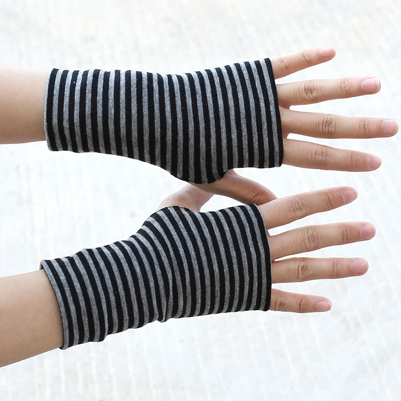 Short Fingers Striped Half Finger Gloves cycling gloves fingerless gloves sports gloves half finger gloves gym gloves sunscreen gloves fingerless gym gloves cotton gloves fingerless compression gloves unisex Sun Protection Pure Cotton Drive and Ride Fingerless Style