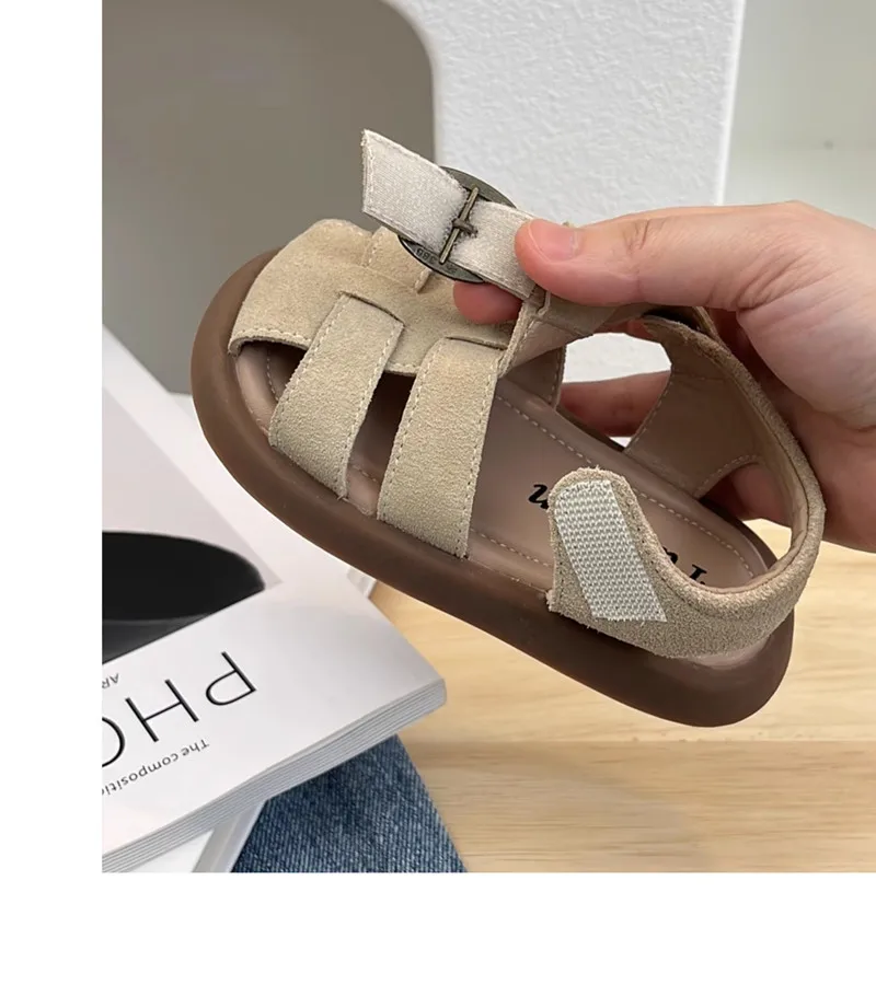Children's Woven Hollowed Out Retro British Style Western Style Anti Slip Soft Sole Beach Sandals Boys Girls children sandals,kids sandals