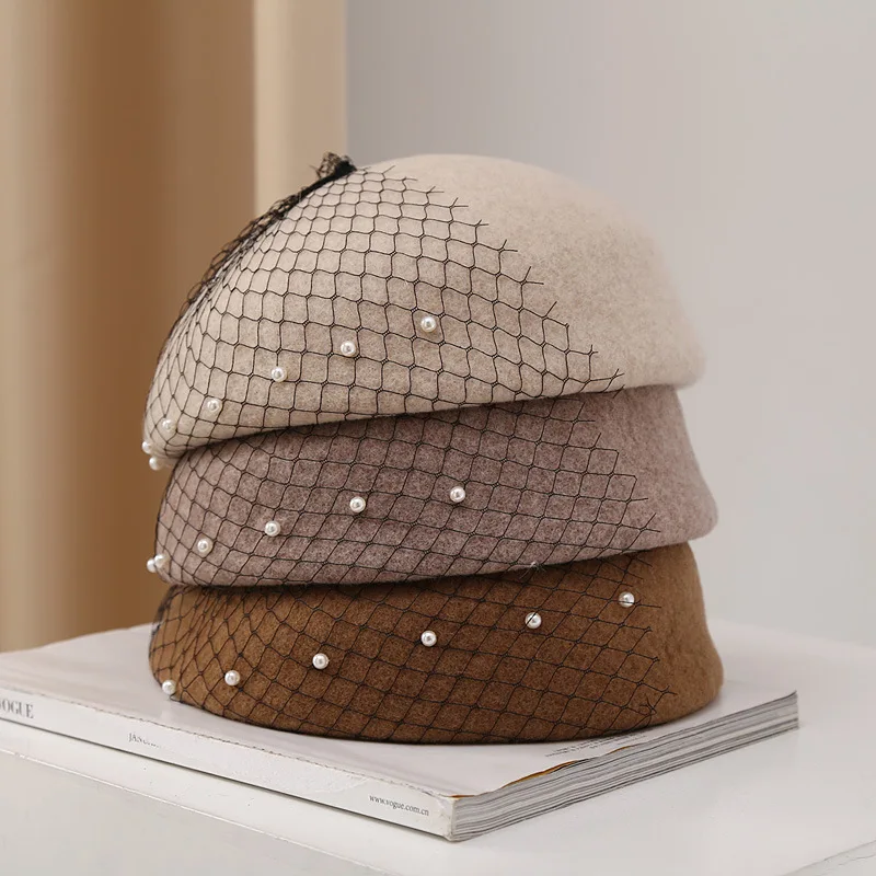 

202310-lulu ins winter Vintage Elegant Mesh Pearl High quality Thickened Wool Fabric lady beret cap women Leisure painter hat