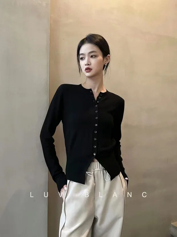 2022 Spring and Autumn round collar waist slit long sleeves 100% pure wool cardigan coat