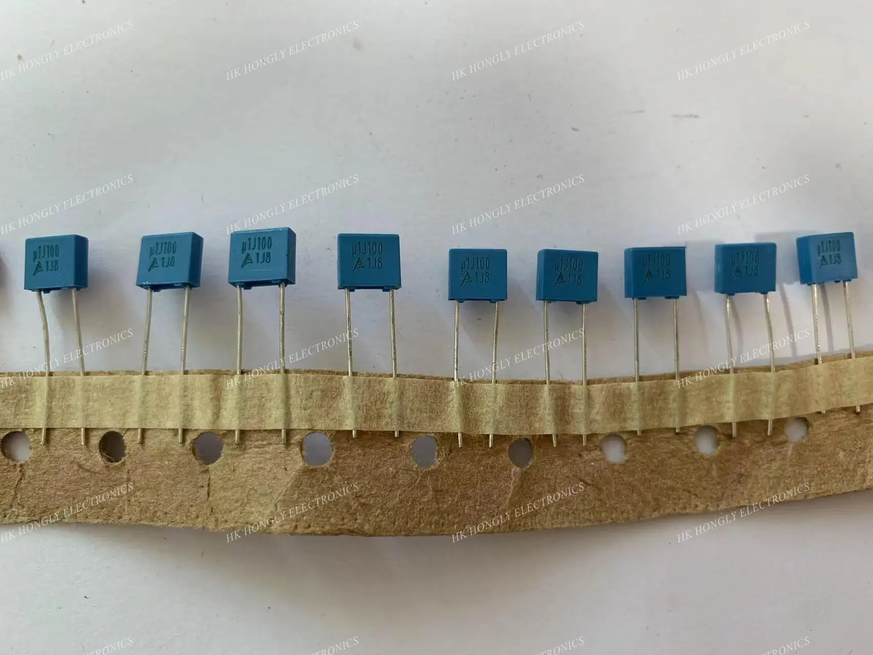 Condensatore Marca Smw Condensatori CBB 1uF 400V - 100 Pezzi, Pellicola Metallizzata, Passo 10mm, Per Elettronica Condensatore 1uf 400v