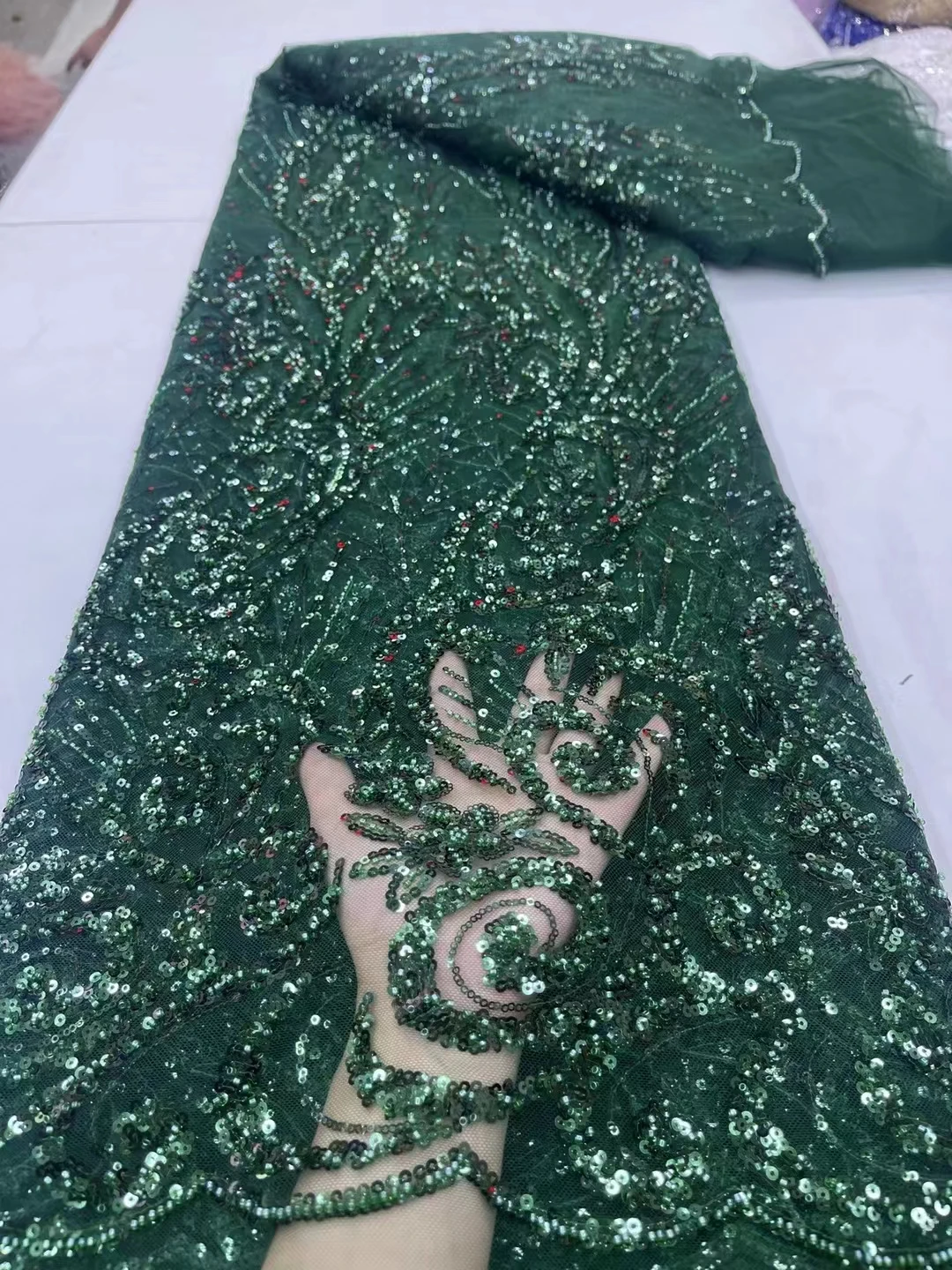 

Latest Africa Lace Fabric 2024 High Quality Sequins Lace Fabric Beaded Lace Fabric Tull Luxury Embroidery Evening Party Dresses