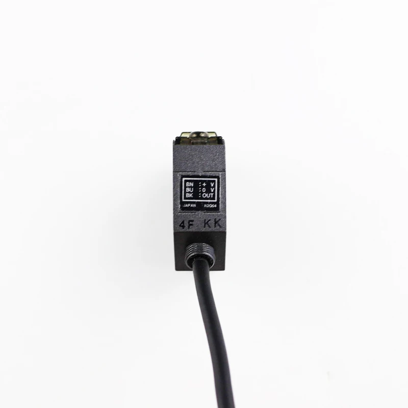 

Japan RX-LS200 metal solid photoelectric switch sensor distance limited reflection solid photoelectric sensor original