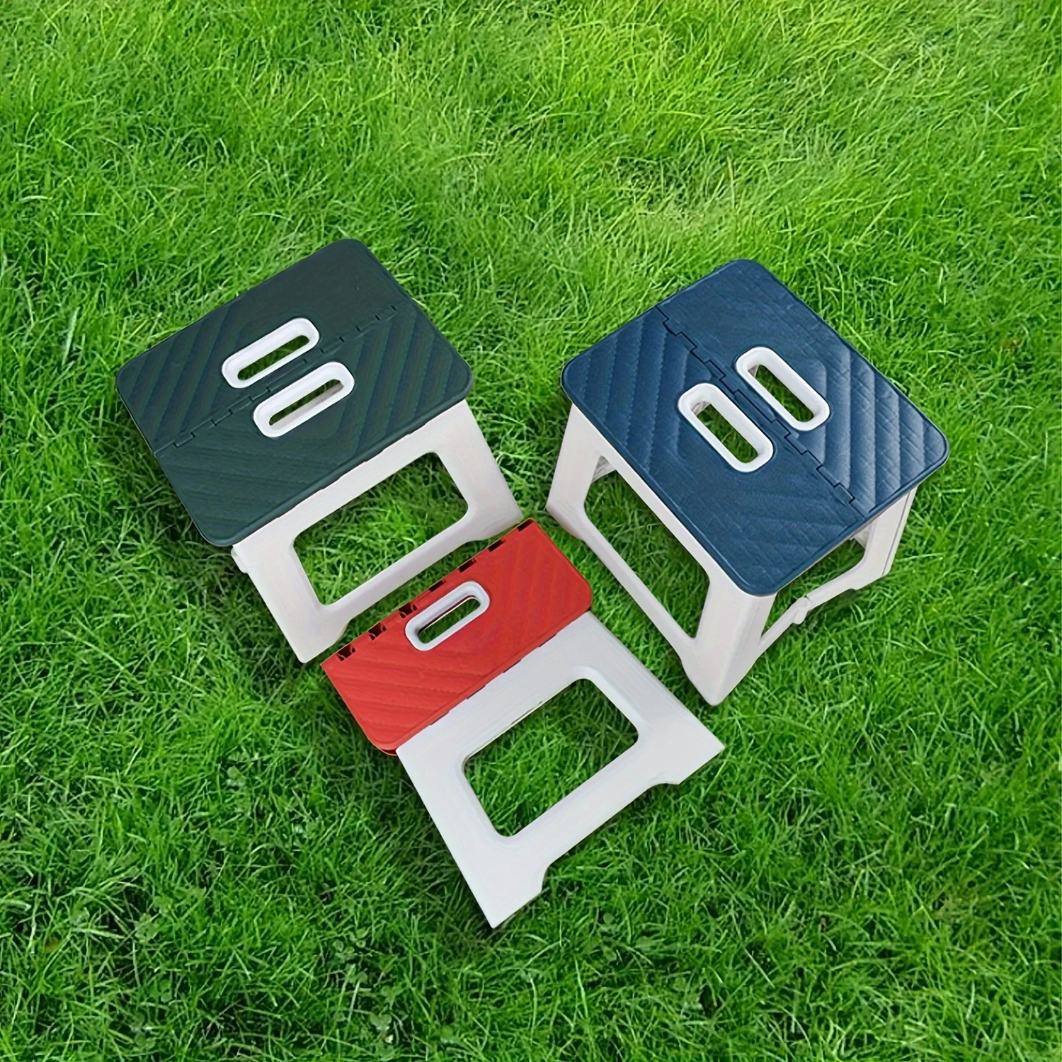 Outdoor Folding Stool Portable Household Plastic Small Stool Outdoor Fishing Camping Stall Children Small Bench Gifts outdoor folding stool