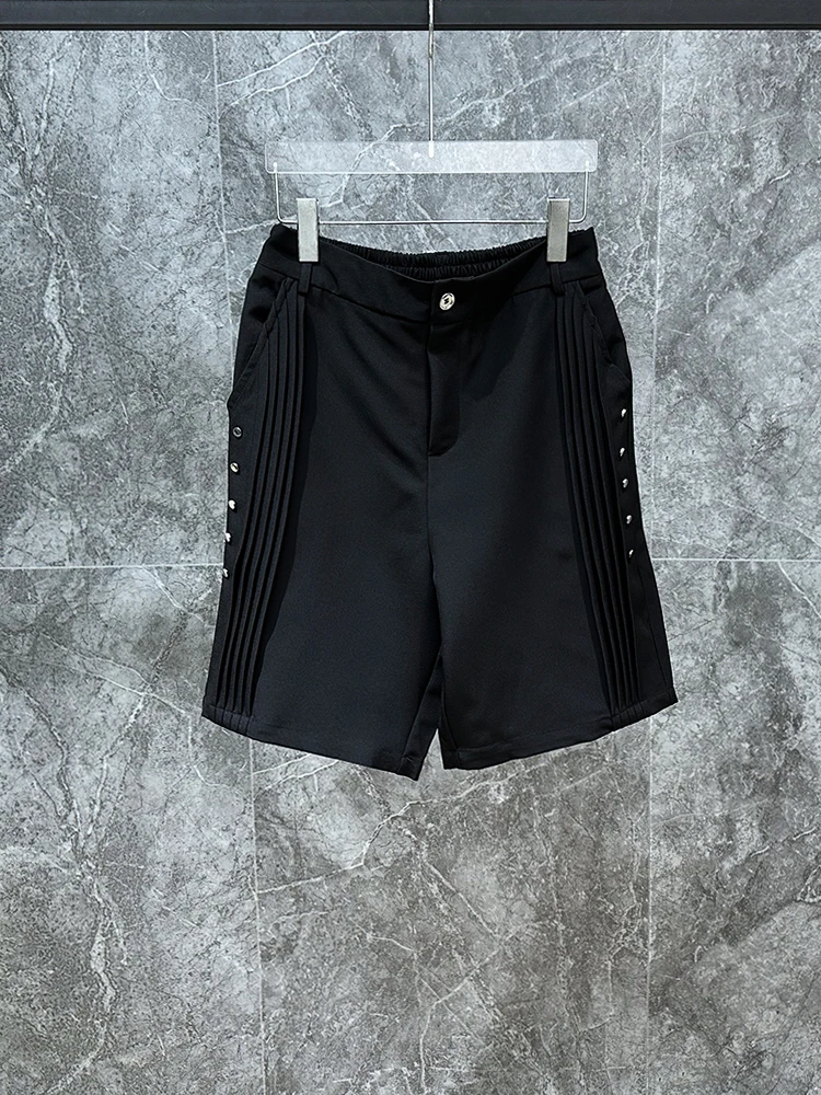 2024 Summer Fashion Short Trousers Metal Rivet Design Casual Pants Loose Personality Trendy Men's Versatile Solid Color Shorts