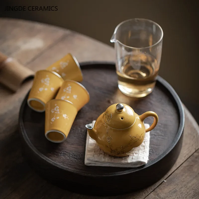 120ml Chinese Ceramic Tea Pot Handmade Beauty Tea Infuser Ball Hole Filter Teapot Custom Household Porcelain Tea Set Accessories