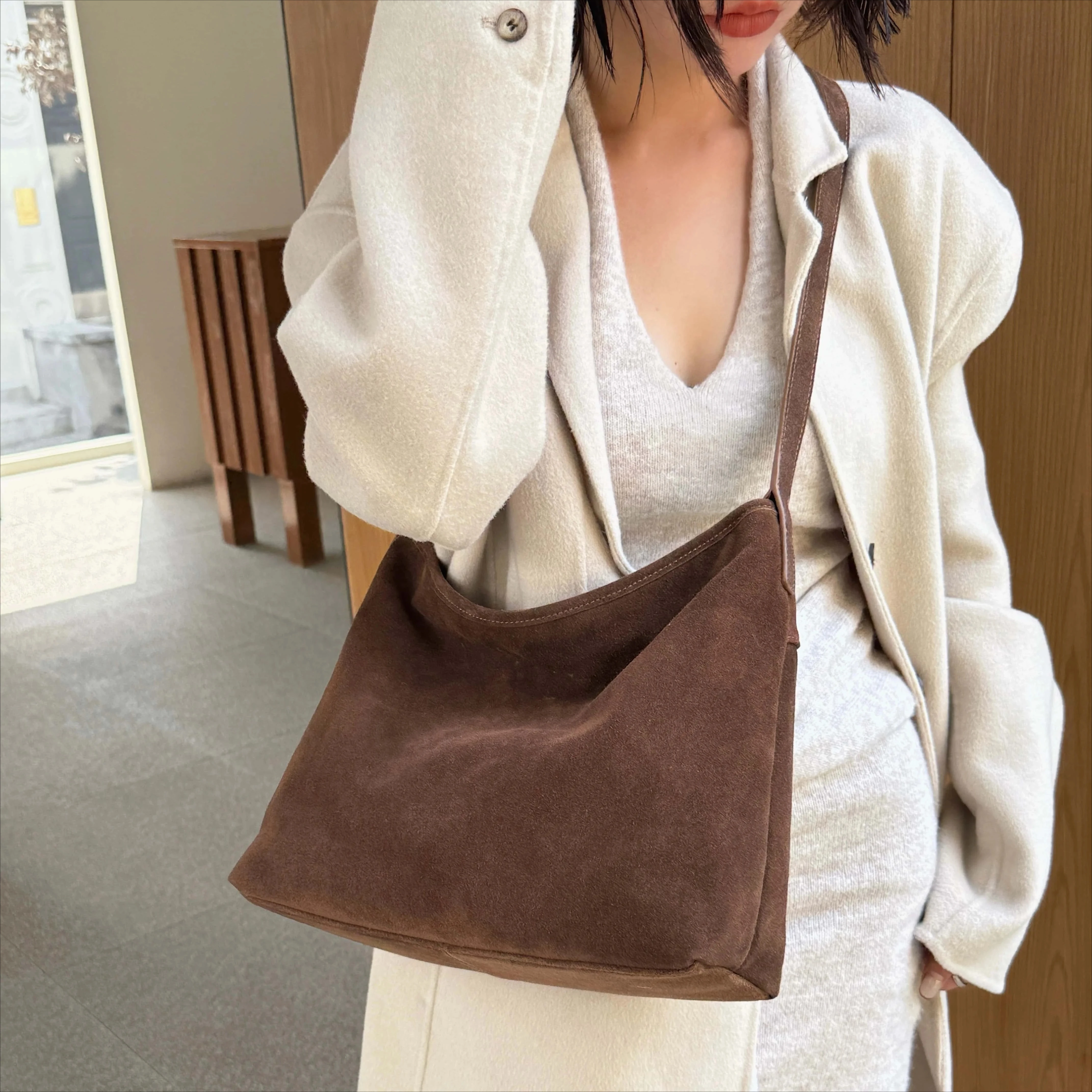 Motingsome naturel doux daim femme sacs grande capacité sac à main grand sous les bras sac de messager sac à bandoulière