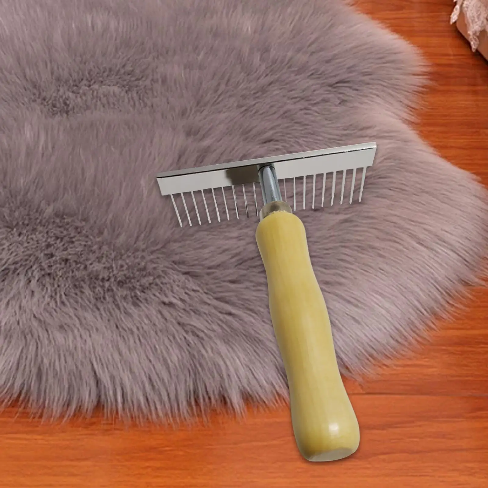 Carpet Rake Carpet Comb Pet Hair Remover Quick Restoration Pet Rake Comb Dog Grooming for Rug Steps Hallways