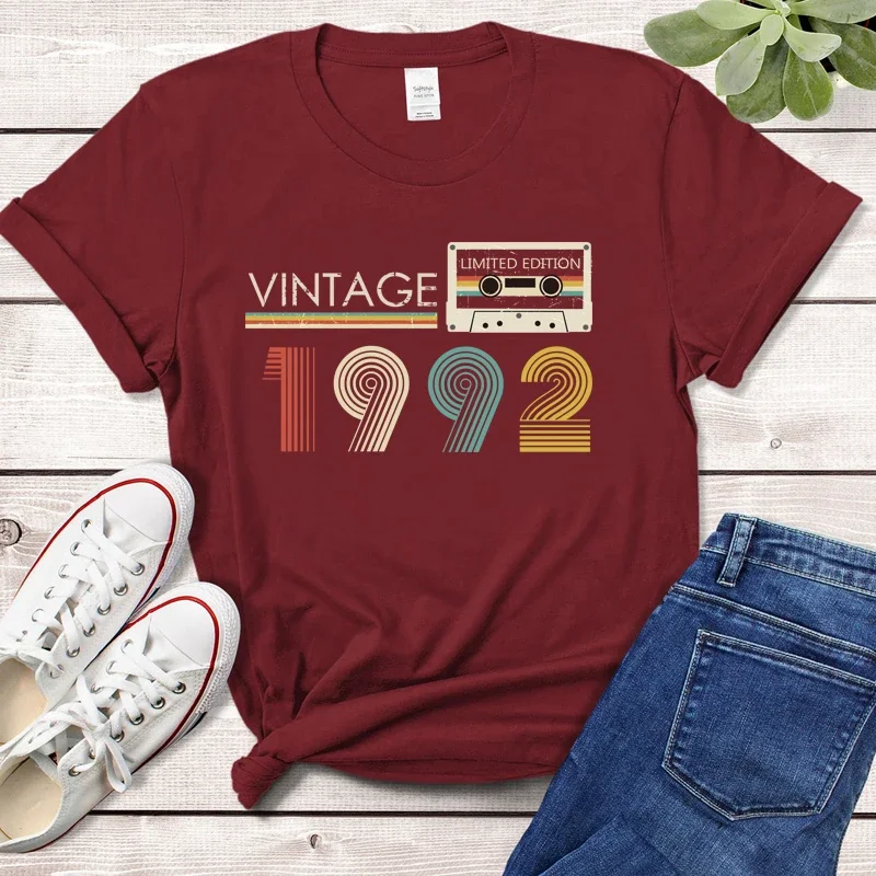 

Vintage Audio Tape 1992 Limited Edition T Shirt Women Harajuku 32nd 32 Years Old Birthday Party Top Retro Tshirt Daughter Gift