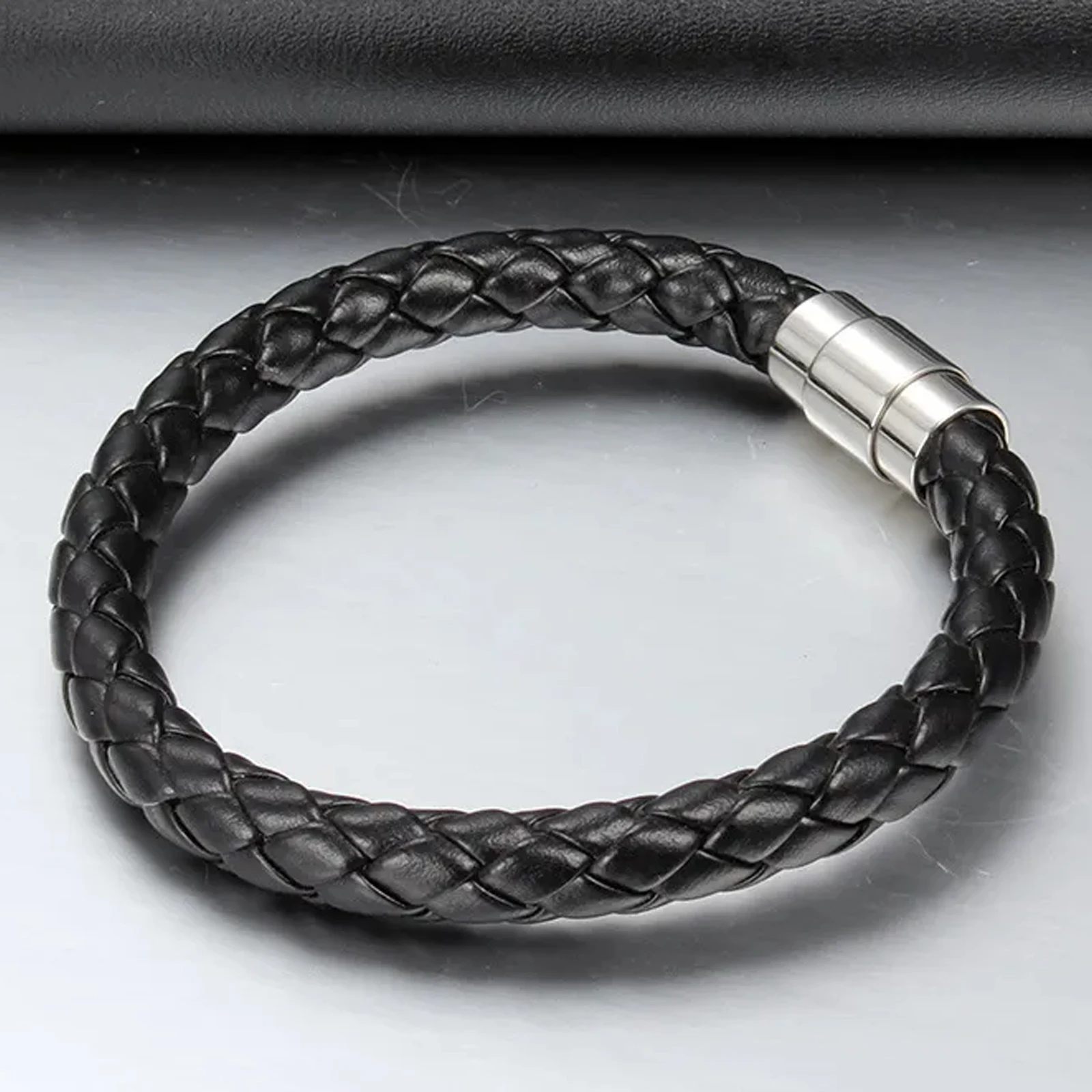 Fashion Unisex Women Men Braided Leather Magnetic Clasp Bracelet Handmade